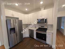 377 Danforth Ave #304M - Photo 1 of 1