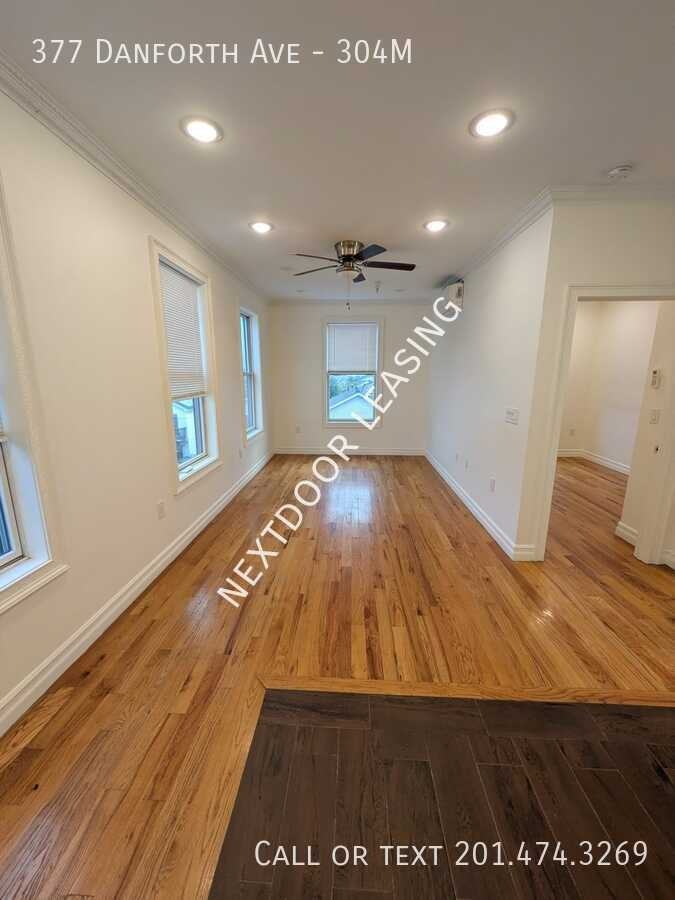 377 Danforth Ave #304M - Photo 6 of 6