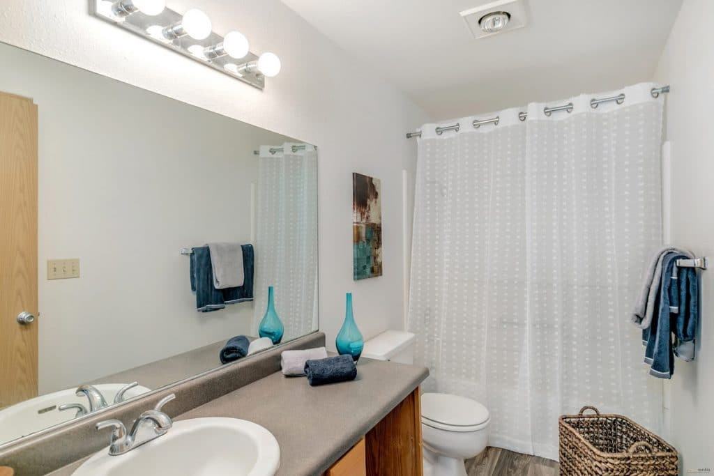 Alder Creek Apartments - Photo 4 of 11