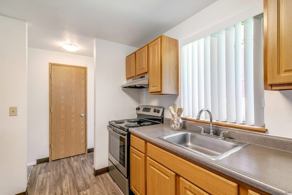 Alder Creek Apartments - Photo 7 of 11