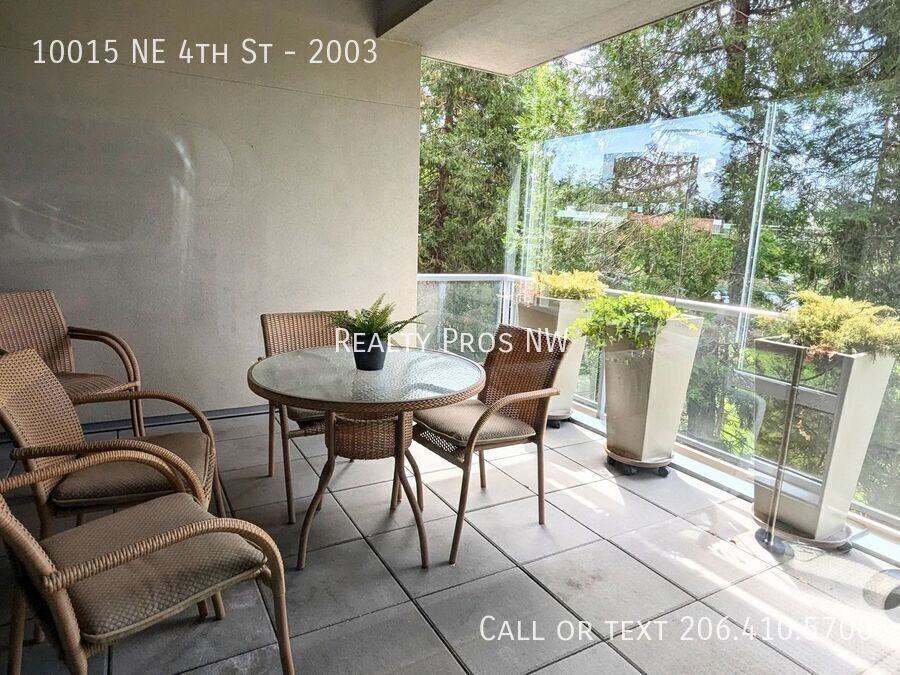 10015 Ne 4th St #2003 - Photo 4 of 19