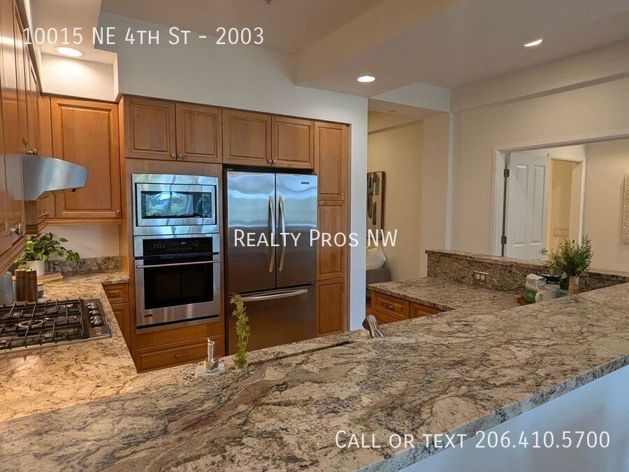 10015 Ne 4th St #2003 - Photo 6 of 19