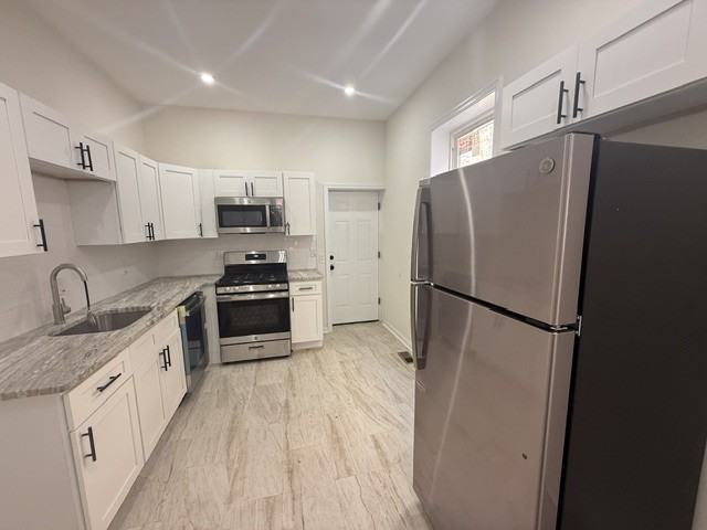 3171 Miller St - Photo 4 of 12