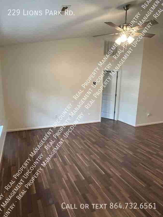 229 Lions Park Rd - Photo 2 of 19