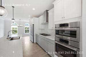 featured image of 13140 Hawkeye Aly