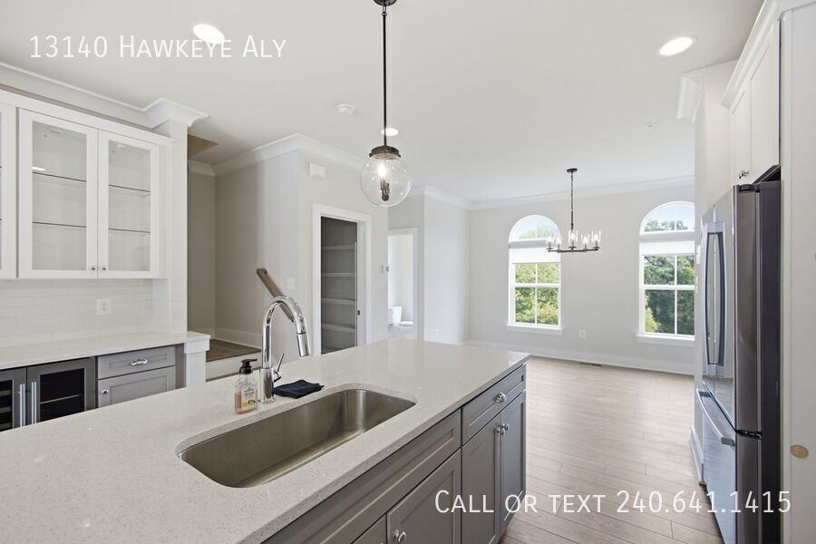 13140 Hawkeye Aly - Photo 6 of 23