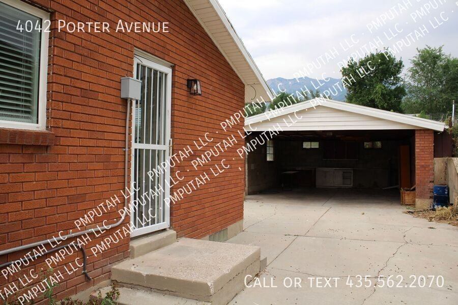 4042 Porter Ave - Photo 5 of 33