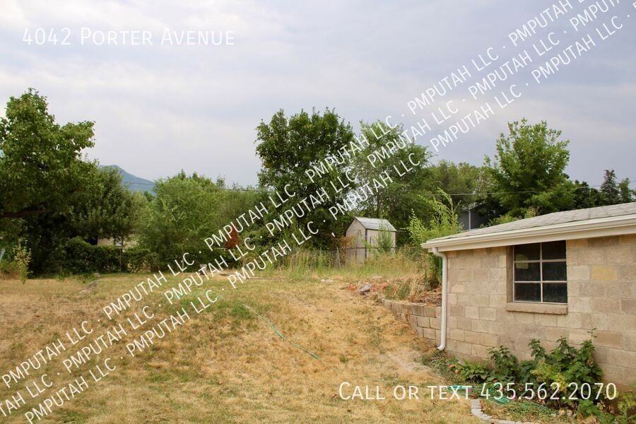 4042 Porter Ave - Photo 6 of 33