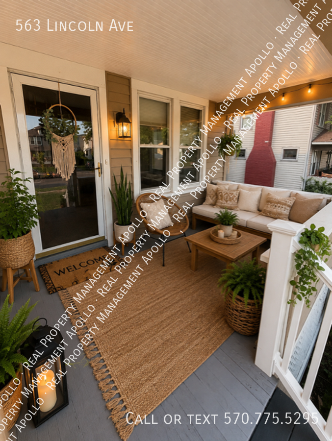 563 Lincoln Ave - Photo 2 of 19