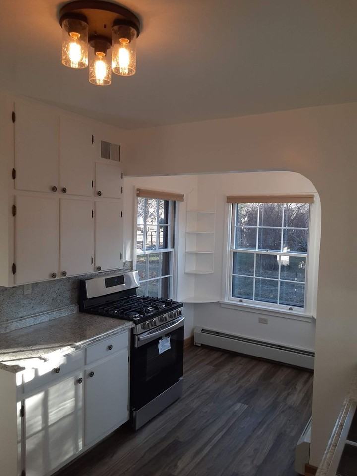 168 E 21st St - Photo 3 of 17