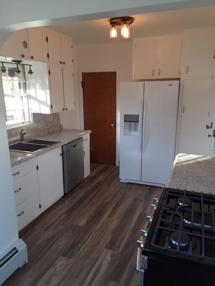 168 E 21st St - Photo 4 of 17