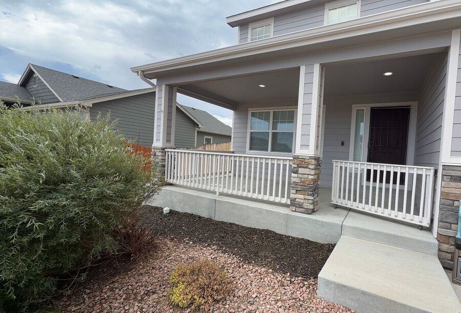10092 Moorcroft Dr - Photo 2 of 20