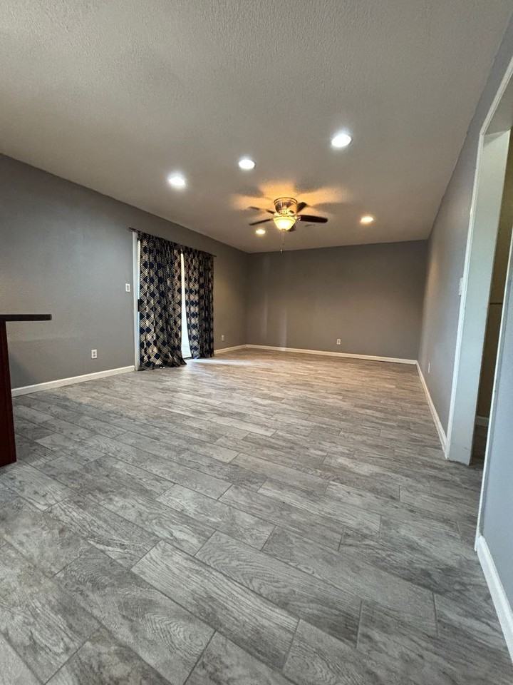 921 W Naranja Ave - Photo 2 of 17