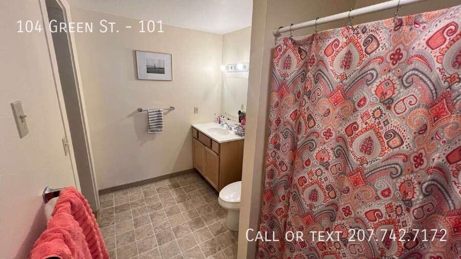 104 Green St #101 - Photo 7 of 21
