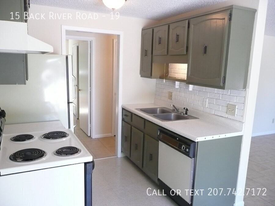 15 Back River Rd #19 - Photo 4 of 17