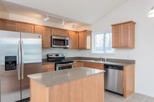featured image of 38 Silverlight Way