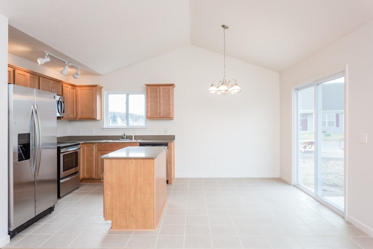 38 Silverlight Way - Photo 6 of 14