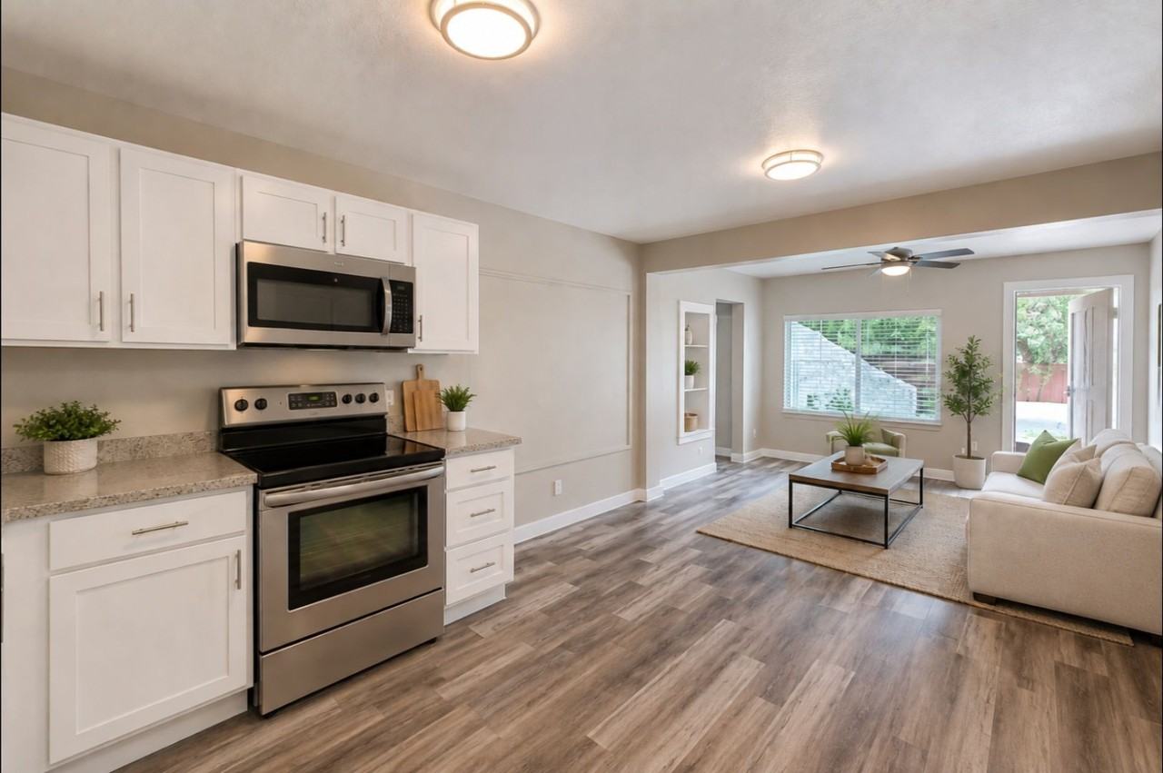 2336 N 11th St #B - Photo 4 of 13