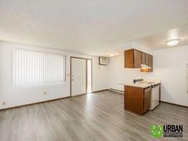featured image of 921 E Nora Ave
