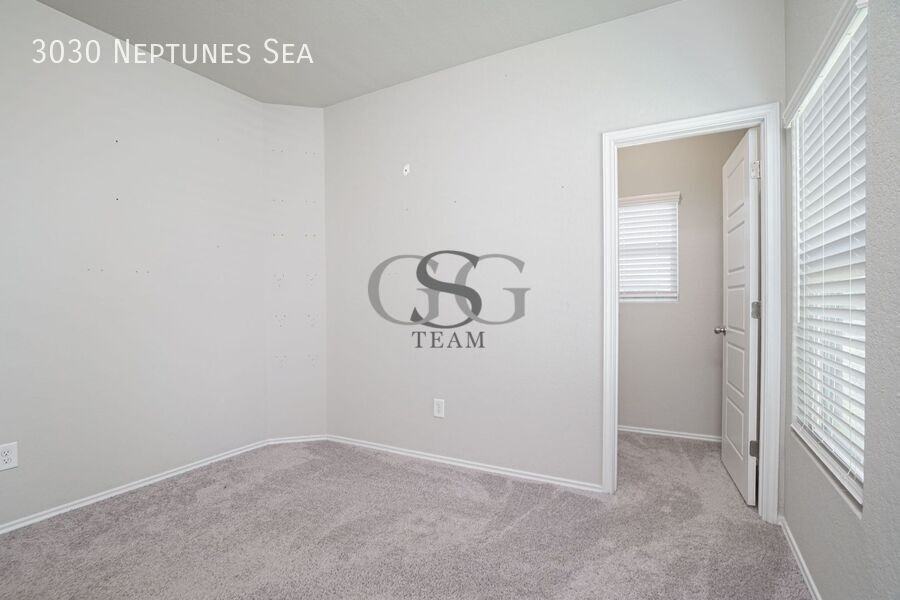 3030 Neptunes Sea - Photo 5 of 15