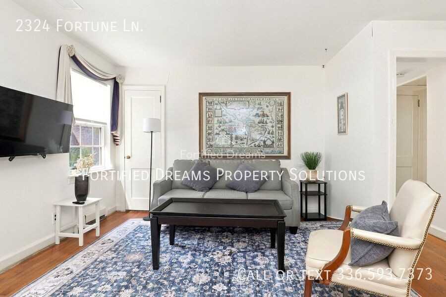 2324 Fortune Ln - Photo 3 of 25