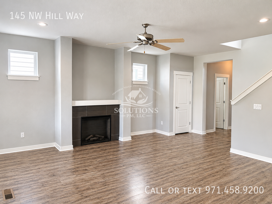 145 Nw Hill Way - Photo 4 of 21