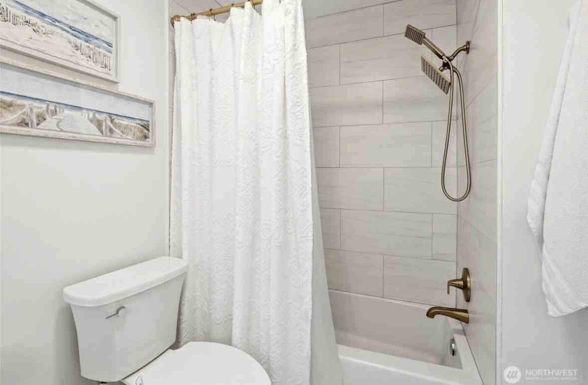 16704 188th Pl Ne #NA - Photo 6 of 20