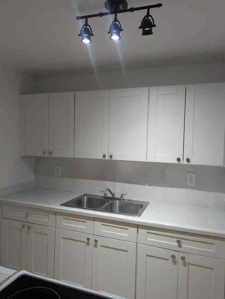 20400 Nw 7th Ave #103