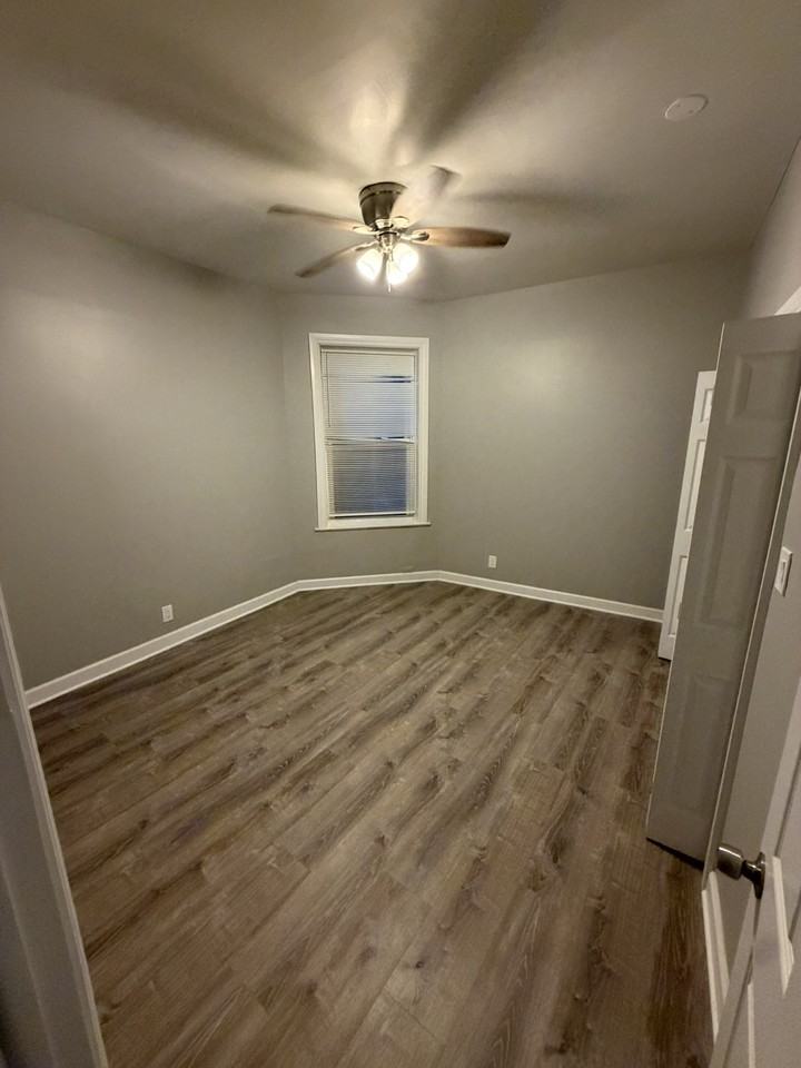 4341 S Michigan Ave #1S - Photo 6 of 15
