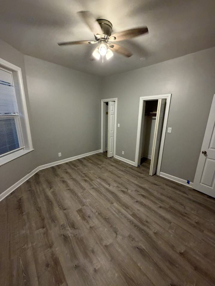 4341 S Michigan Ave #1S - Photo 7 of 15