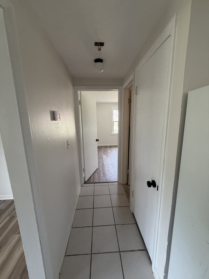 6381 Monroe Rd #NA - Photo 7 of 7