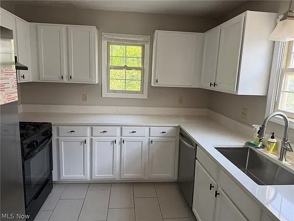 8316 Chester Pkwy #NA - Photo 3 of 9