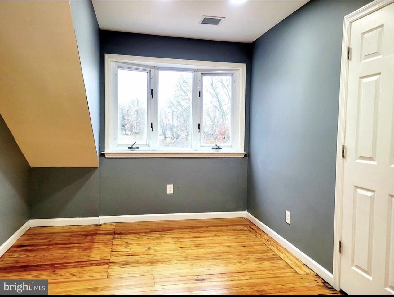 20 Kendall Blvd #3 - Photo 2 of 15