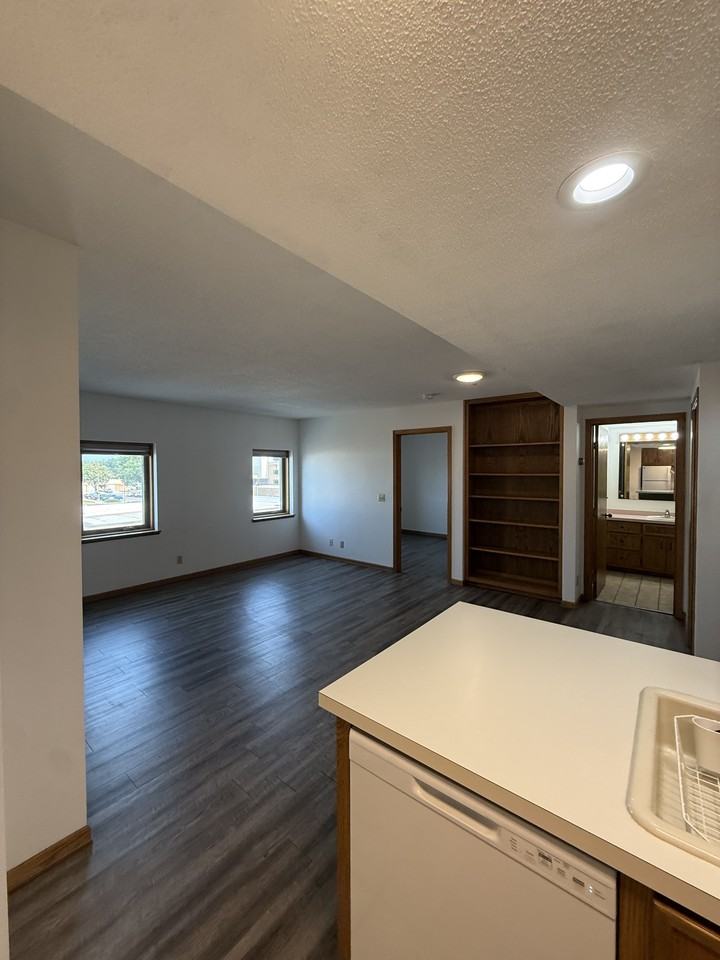 316 Becker Ave Sw #42 - Photo 2 of 17