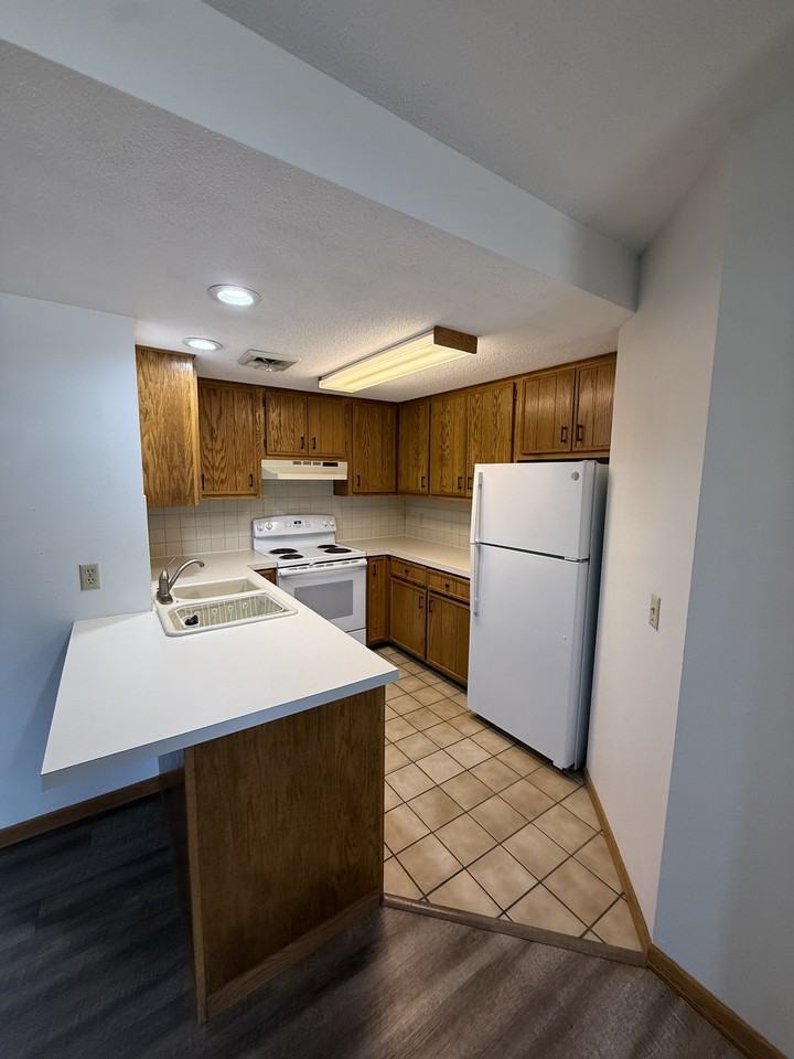 316 Becker Ave Sw #42 - Photo 6 of 17