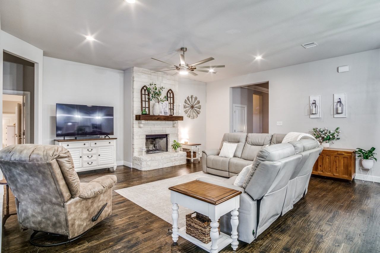 1188 Riverwood Trl #NA - Photo 6 of 20