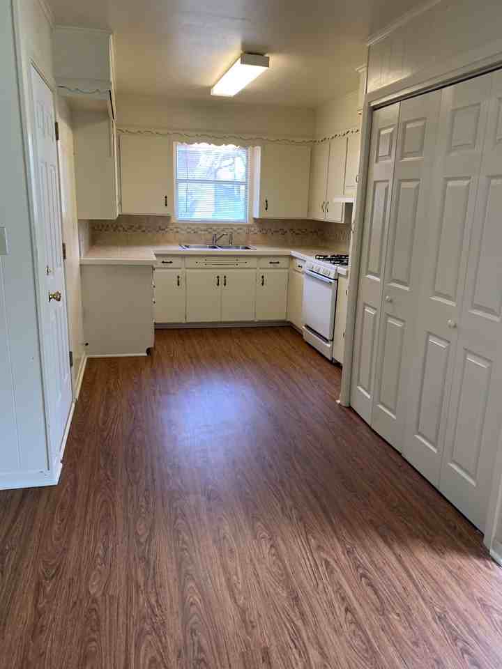 507 W Mitcham St #NA - Photo 5 of 13
