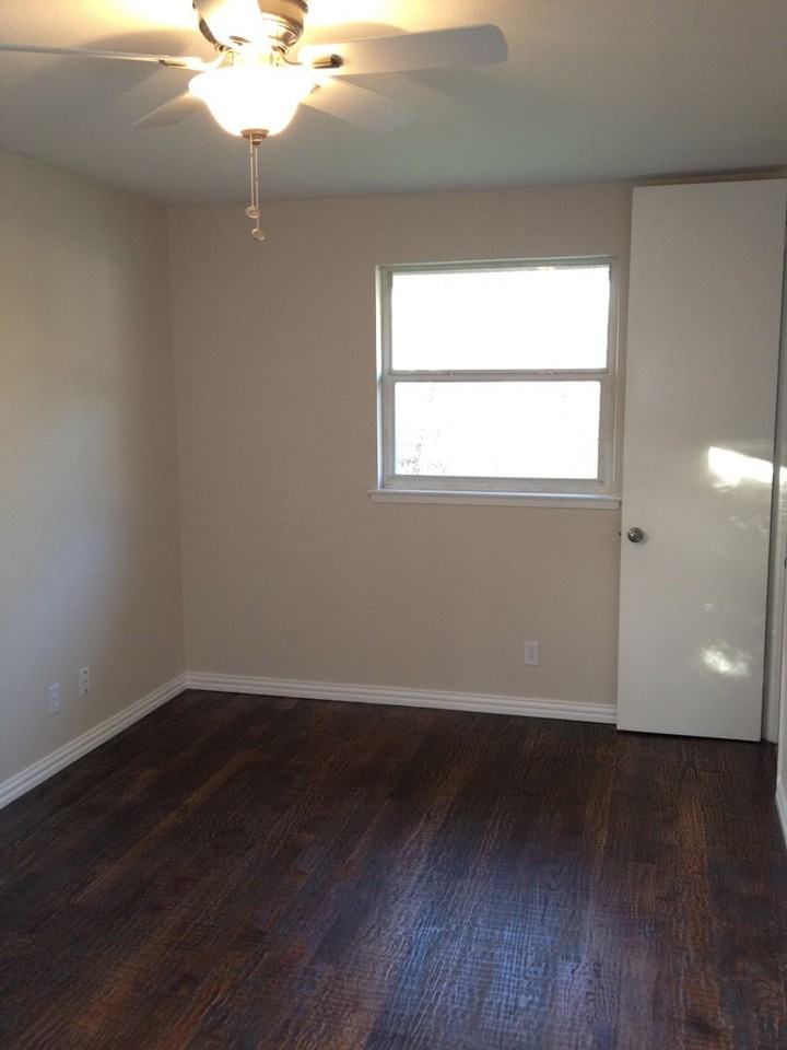 3505 Hanover Ln - Photo 6 of 6