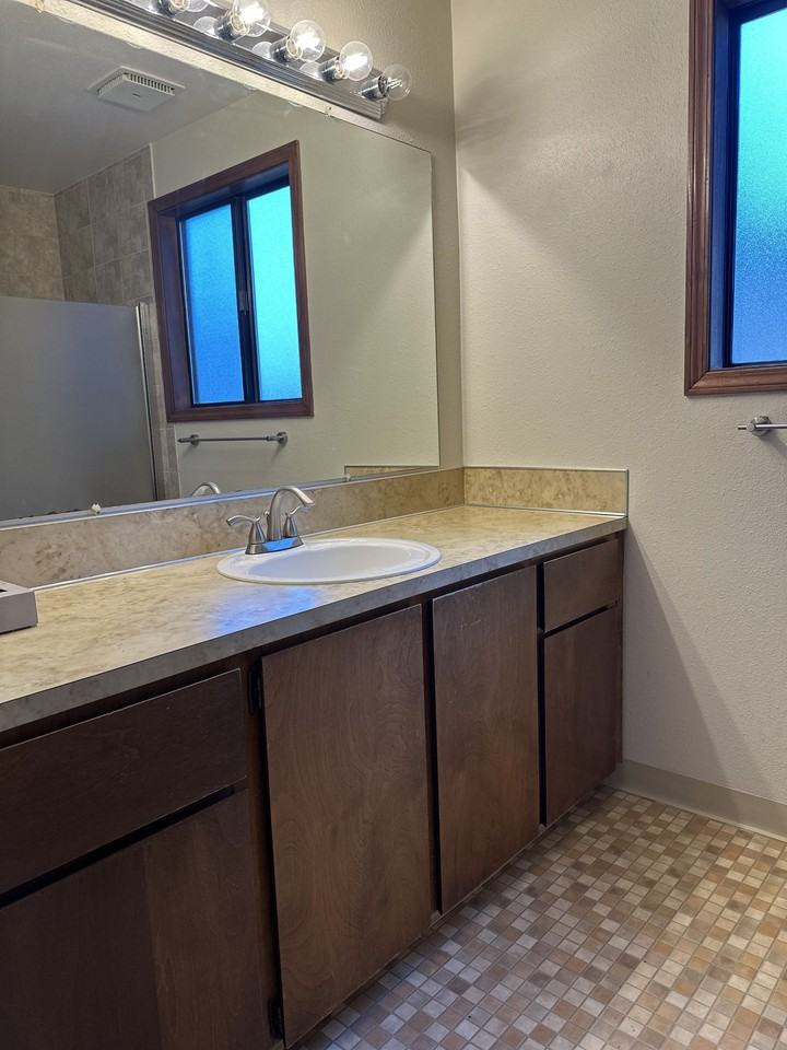 19043 Sw Jessica Way #NA - Photo 7 of 19