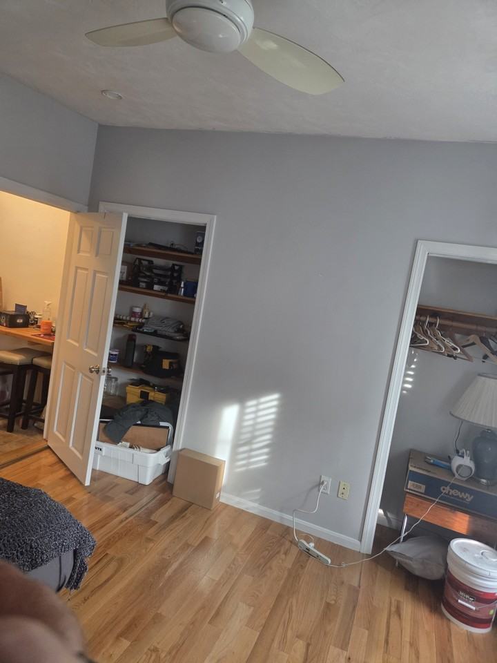 9 Murray Ct #2 - Photo 4 of 16