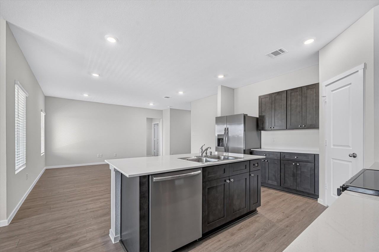 503 Northern Red Dr #1 - Photo 7 of 28