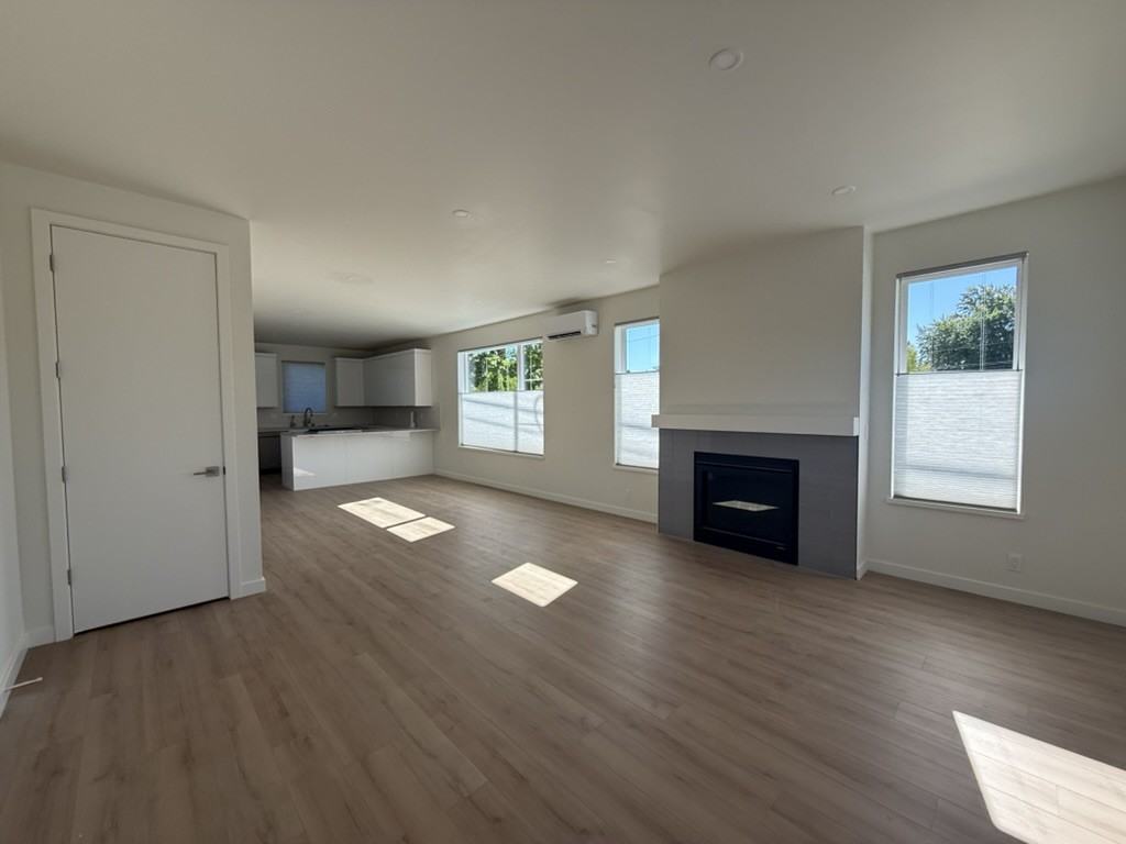 2212 Emerson Dr #1 - Photo 2 of 12