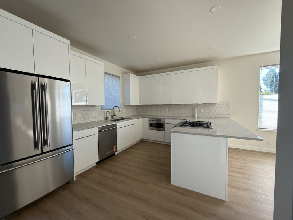 2212 Emerson Dr #1 - Photo 3 of 12