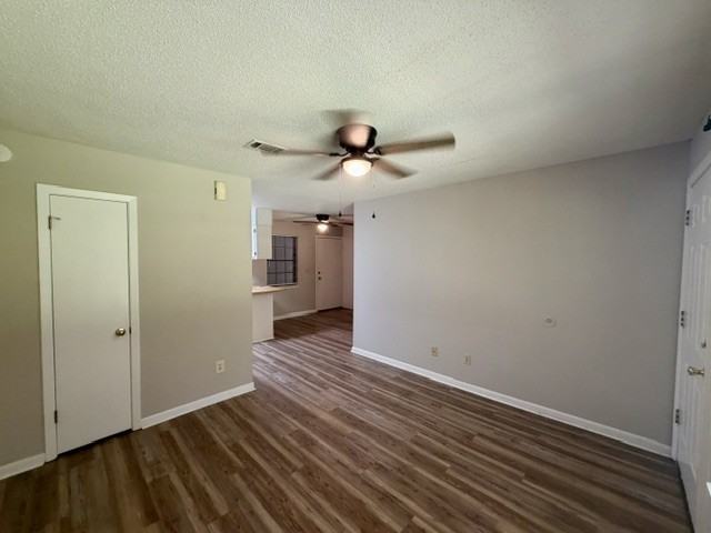 711 S 11th St #1 - Photo 5 of 19