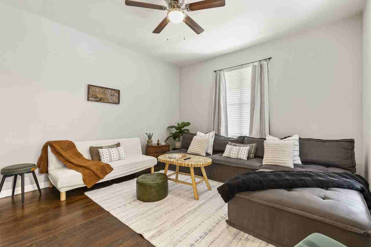 2636 Madison Ave #NA - Photo 3 of 23