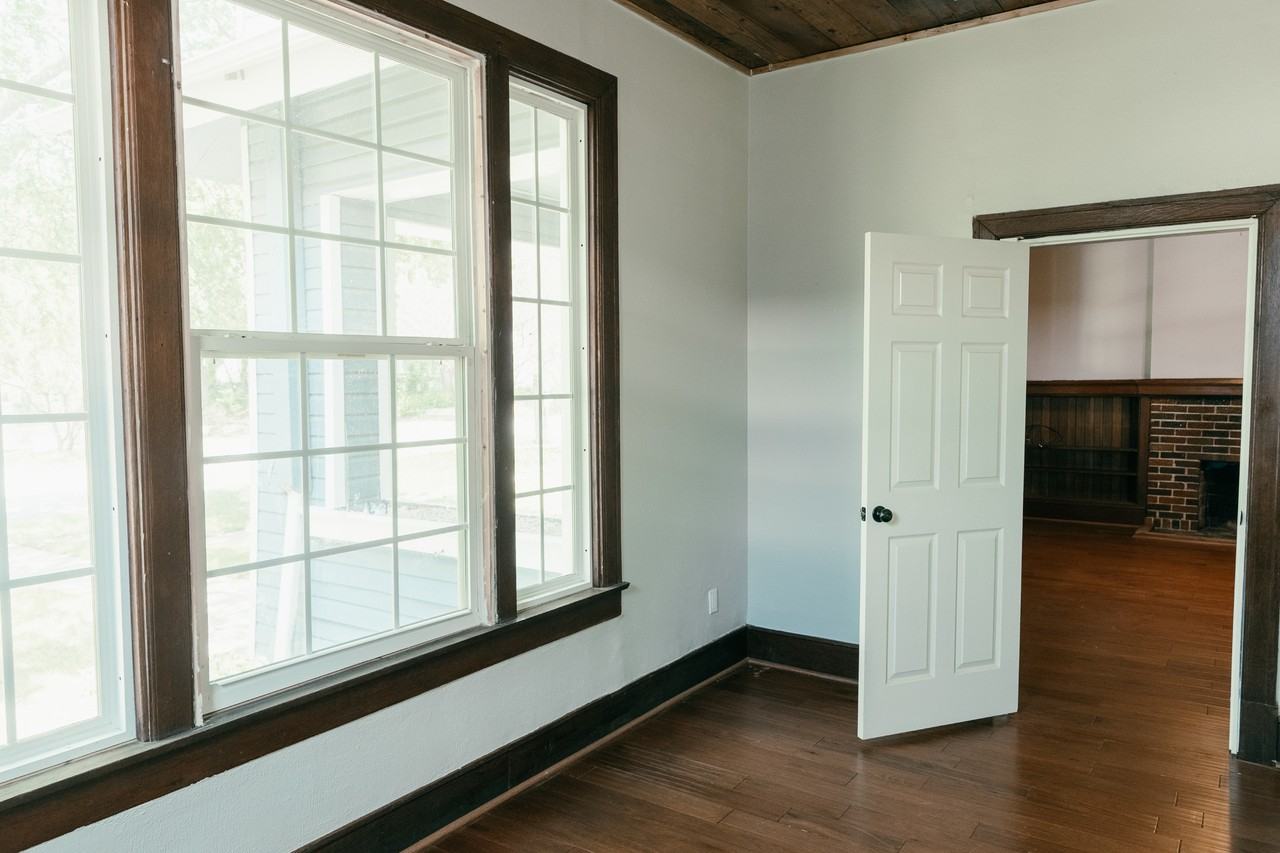 1002 W Mulberry Ave #1 - Photo 6 of 15