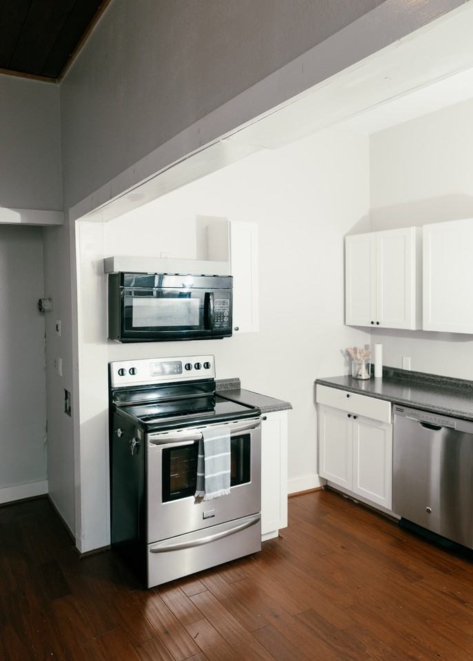 1002 W Mulberry Ave #1 - Photo 7 of 15