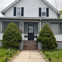 featured image of 10 General Cobb St