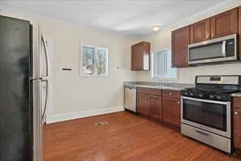 10 General Cobb St - Photo 5 of 11