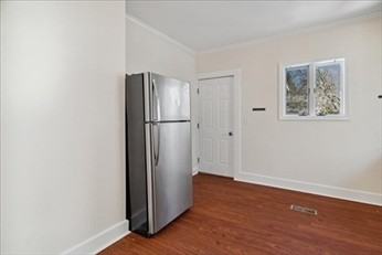 10 General Cobb St - Photo 7 of 11